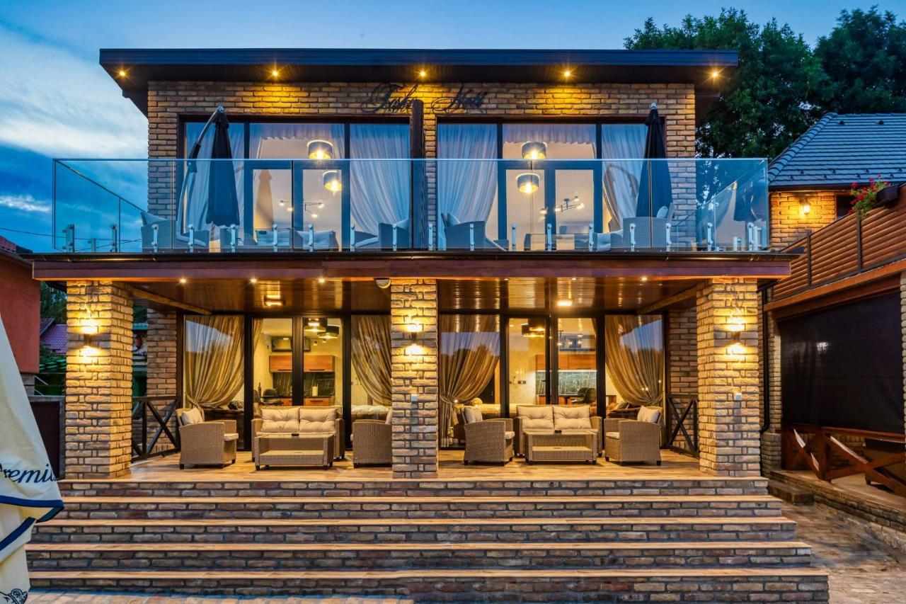 Apartmani Tiske Noci Óbecse Kültér fotó
